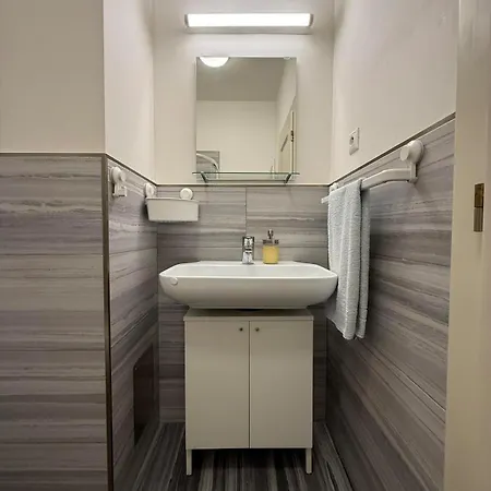 Apartman Fuegner's By Rentez Prága