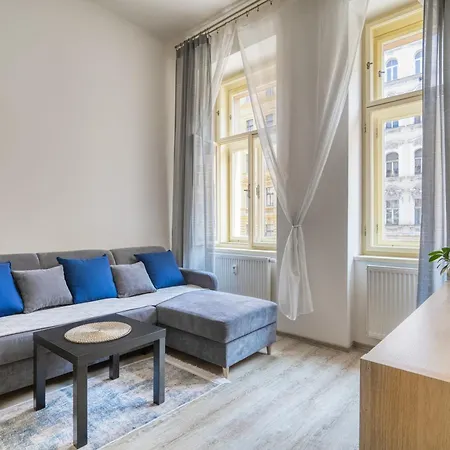 Fuegner's By Rentez Apartman Prága